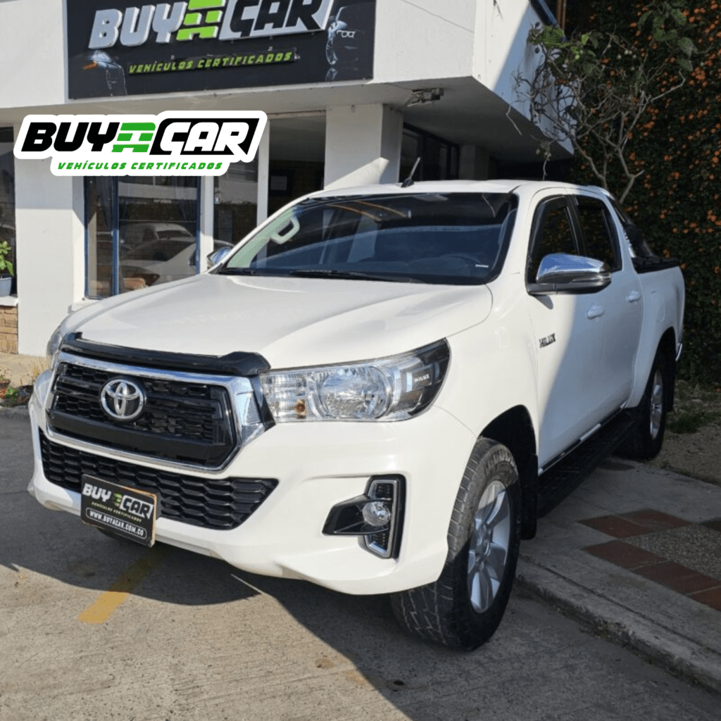 TOYOTA HILUX 2019