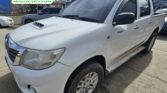 TOYOTA HILUX 2015