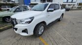 TOYOTA HILUX 2019