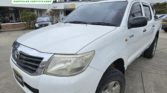 TOYOTA HILUX 2014