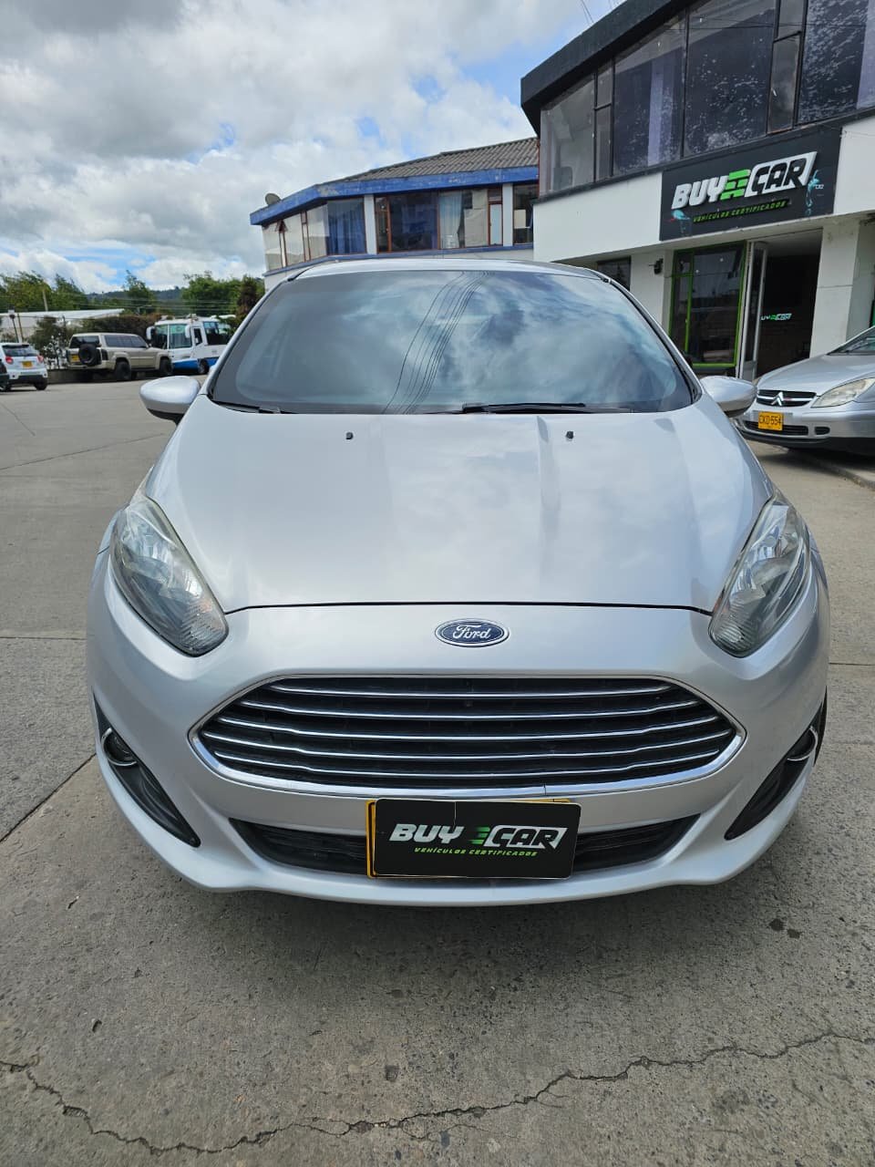 FORD FIESTA SPORTBACK 2011