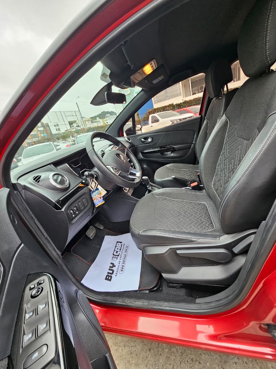 RENAULT CAPTUR INTENS 2022