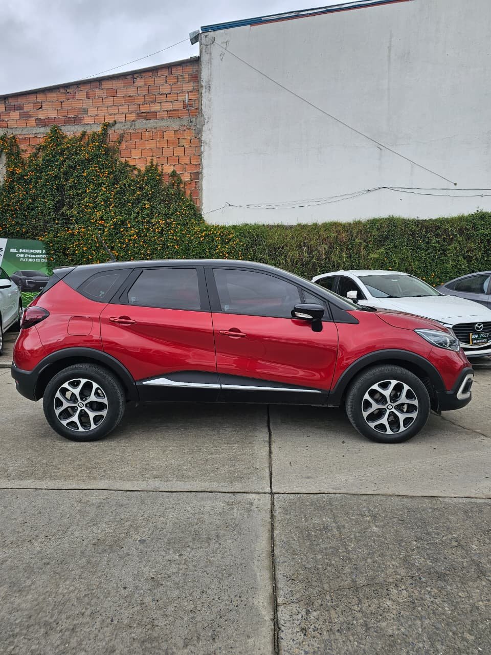 RENAULT CAPTUR INTENS 2022