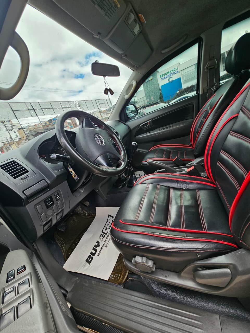 TOYOTA HILUX IMV 2014