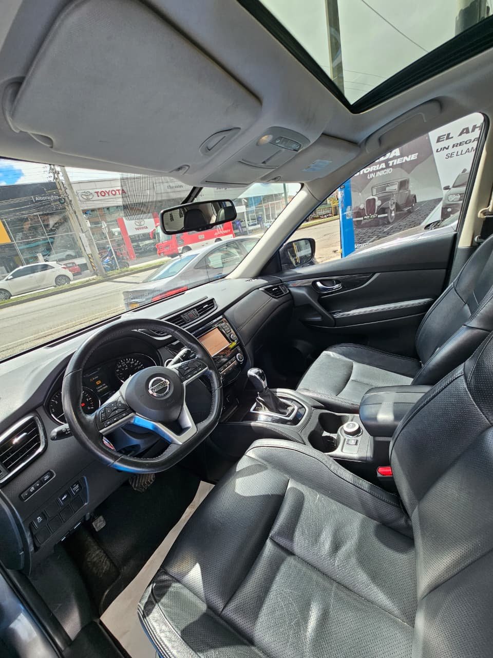 NISSAN X-TRAIL 2019