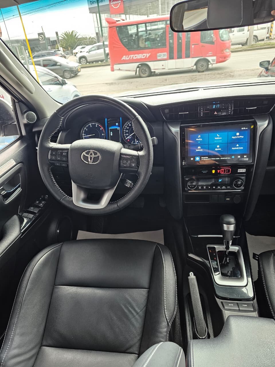 TOYOTA FORTUNER SR 2024