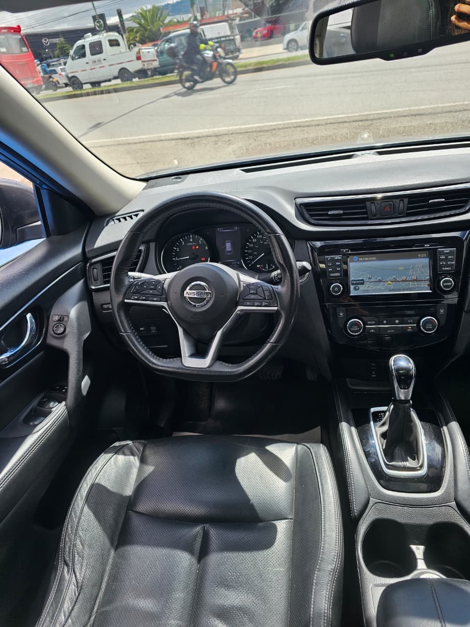 NISSAN X-TRAIL 2019