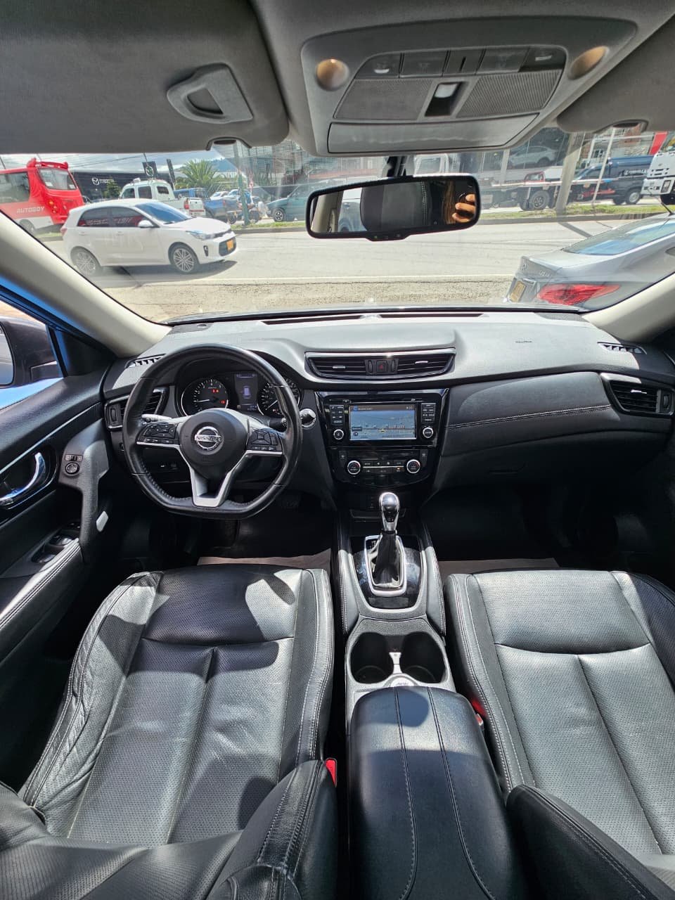 NISSAN X-TRAIL 2019