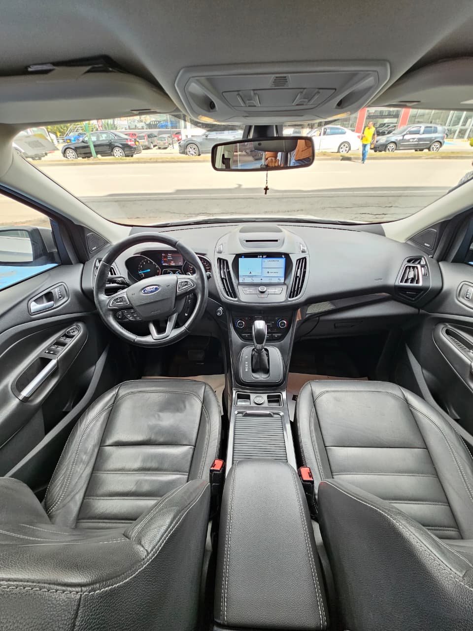 FORD ESCAPE TITANIUM 2017